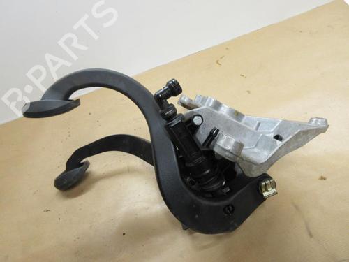 Used Pedal MINI MINI (R50, R53) Cooper (116 hp) 22108025