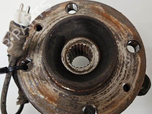 Used Left front steering knuckle Left front steering knuckle RENAULT TWINGO I (C06_) [1993-2012] 33565641 33565641