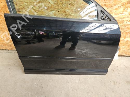 Used Right front door Right front door 24570264 24570264