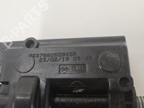 fuel-door-actuator-renault-clio-iv-bh_-2012-2013-2014-2015-2016-2017-2018-2019-2020-2021-39457711 main image