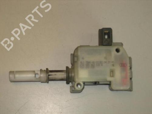 Used Fuel door actuator AUDI A3 (8P1) 2.0 TDI 16V (140 hp) 22105394
