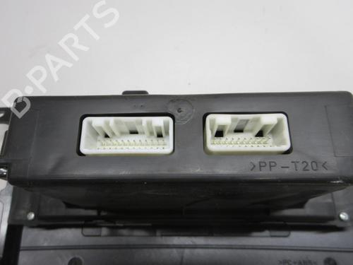 Used Climate control Climate control TOYOTA COROLLA Verso (ZER_, ZZE12_, R1_) 1.8 (ZNR11_, ZNR11R) (129 hp) 20902702 20902702