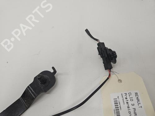 Used Front left belt tensioner Front left belt tensioner 37068134 37068134