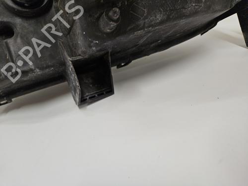 Right headlight NISSAN X-TRAIL I (T30) 2.2 Di 4x4 | BP20891689C29 