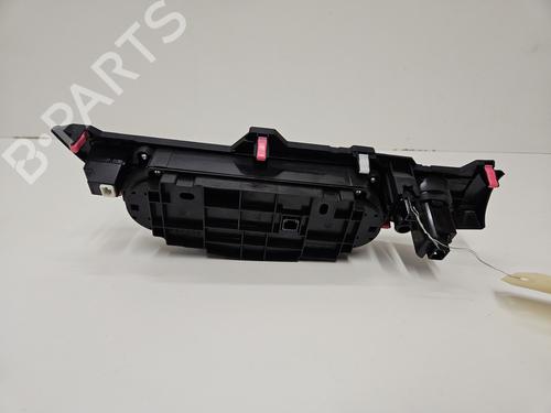 Climate control TOYOTA YARIS (_P13_) 1.5 Hybrid (NHP130_, NHP130) | BP26402158I5 