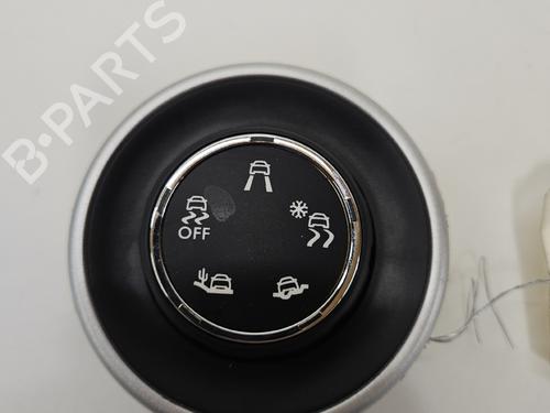 switch-peugeot-partner-tepee-2008-34521458 main image