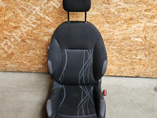 Used Right front seat PEUGEOT 208 I (CA_, CC_) 1.4 HDi (68 hp) 27550504