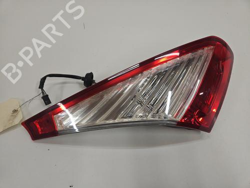 Feu de coffre gauche RENAULT MEGANE III Hatchback (BZ0/1_, B3_) 1.5 dCi (BZ09, BZ0D, BZ1W, BZ29, BZ14) (110 hp) 32870658