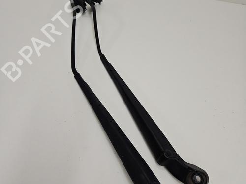 Used Front windshield wiper arm PEUGEOT 306 Hatchback (7A, 7C, N3, N5) 1.6 (89 hp) 30309868