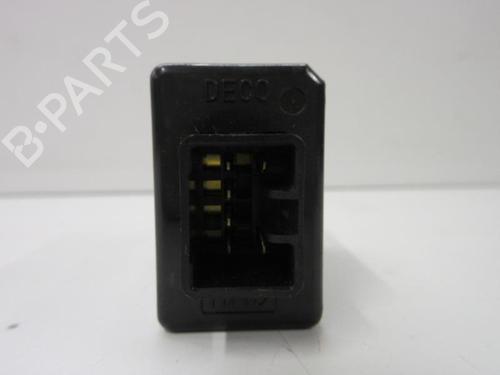 Used Headlight switch HYUNDAI TRAJET (FO) 2.0 CRDi (113 hp) 20906205