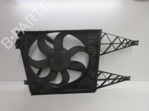 Used Radiator fan Radiator fan VW FOX Hatchback (5Z1, 5Z3, 5Z4) 1.2 (55 hp) 20908902 20908902