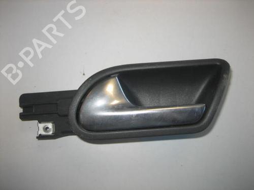 Used Rear left interior door handle VW GOLF V (1K1) 1.9 TDI (105 hp) 22105320