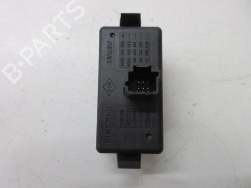 Used Warning switch Warning switch RENAULT MEGANE III Grandtour (KZ0/1) 1.5 dCi (KZ09, KZ0D, KZ1G, KZ29, KZ14, KZ1W, KZ10, KZ1F,... (110 hp) 20889640 20889640