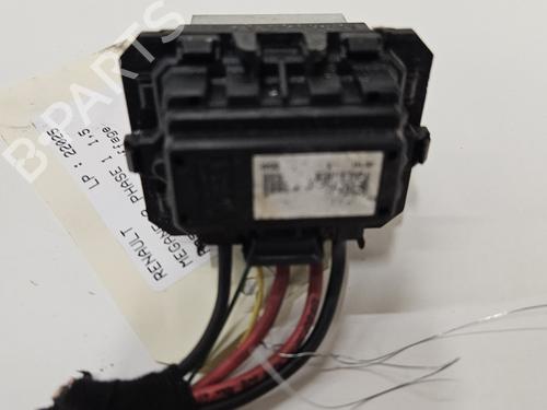 Used Heater resistor Heater resistor RENAULT MEGANE III Hatchback (BZ0/1_, B3_) [2008-2026] 34361682 34361682