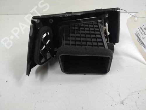 Used Air vent Air vent HYUNDAI i30 (FD) 1.6 CRDi (90 hp) 20893712 20893712