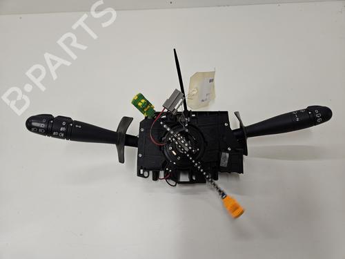 Mando intermitentes / limpia RENAULT CLIO II (BB_, CB_) 1.5 dCi (B/CB07) (65 hp) 29978803