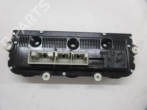 Used Climate control VW GOLF V (1K1) 1.9 TDI (105 hp) 20895241
