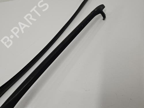 Used Front windshield wiper arm Front windshield wiper arm FIAT CROMA (194_) 1.9 D Multijet (194AXC1B, 194AXC12) (150 hp) 40290023 40290023