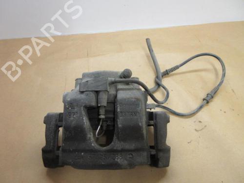Used Left front brake caliper Left front brake caliper MERCEDES-BENZ SLK (R170) 230 Kompressor (170.447) (193 hp) 20903330 20903330