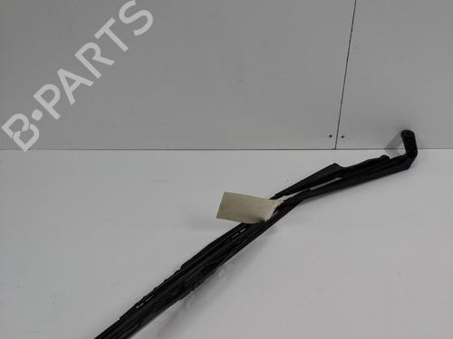 Used Front windshield wiper arm PEUGEOT 206 Hatchback (2A/C) 2.0 HDI 90 (90 hp) 20901656