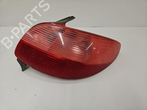 Used Right taillight PEUGEOT 206 Hatchback (2A/C) 1.9 D (69 hp) 26027326