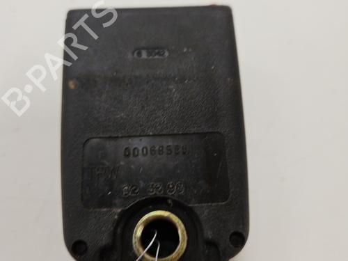 Used Seat buckle Seat buckle RENAULT CLIO II (BB_, CB_) 1.2 (BB0A, BB0F, BB10, BB1K, BB28, BB2D, BB2H, CB0A,... (58 hp) 29837650 29837650