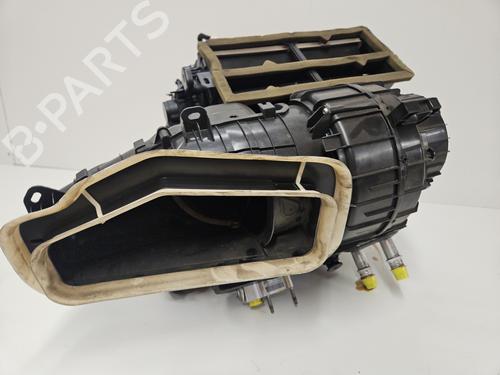 Used Heater matrix box Heater matrix box PEUGEOT 308 II (LB_, LP_, LW_, LH_, L3_) 1.6 BlueHDi 120 (120 hp) 32099288 32099288