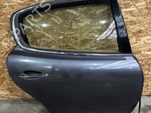 Used Right rear door MASERATI QUATTROPORTE V 4.2 (400 hp) 22634608
