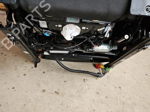 right-front-seat-audi-q5-8rb-2008-2009-2010-2011-2012-2013-2014-2015-2016-2017-2018-2019-29895735 main image