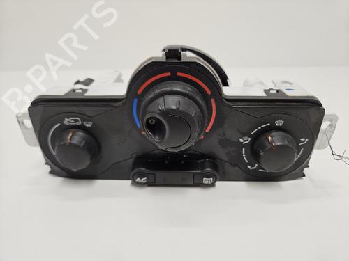 Used Climate control Climate control 38640129 38640129