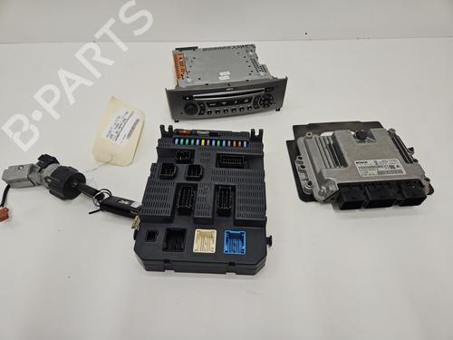 Used Electronic module PEUGEOT 308 I (4A_, 4C_) 1.6 HDi (109 hp) 31995091