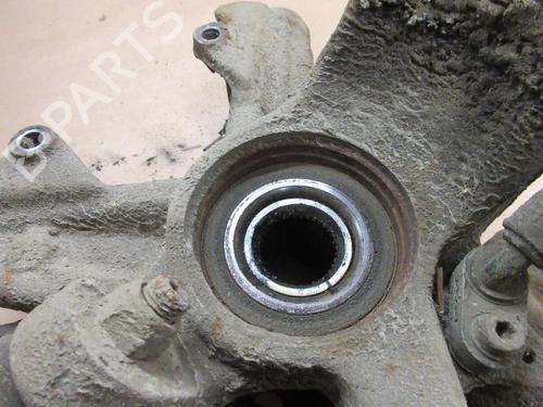 Used Right front steering knuckle VW GOLF IV (1J1) 1.6 (100 hp) 22108317