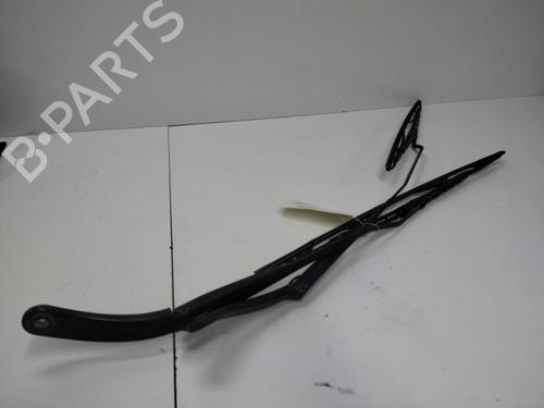 Used Front windshield wiper arm RENAULT MEGANE II (BM0/1_, CM0/1_) 1.4 16V (BM0B, CM0B) (98 hp) 20887949