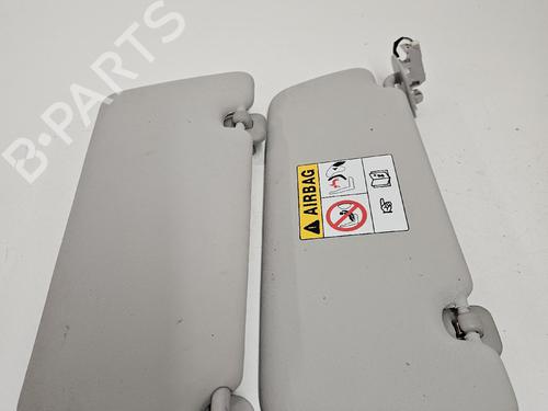 left-sun-visor-renault-megane-iv-hatchback-b9amn_-2015-36571809 main image