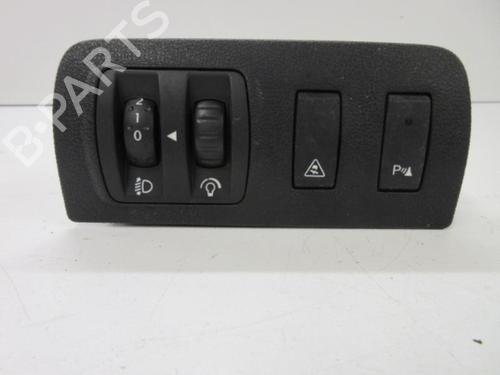 Headlight switch RENAULT MEGANE III Grandtour (KZ0/1) 1.5 dCi (KZ09, KZ0D, KZ1G, KZ29, KZ14, KZ1W, KZ10, KZ1F,... | BP22106935I24 