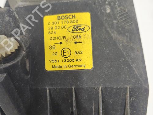 Used Right headlight Right headlight FORD FIESTA IV (JA_, JB_) 1.25 i 16V (75 hp) 27438127 27438127