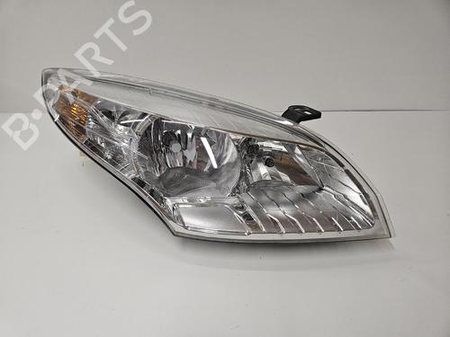 Right headlight RENAULT MEGANE III Hatchback (BZ0/1_, B3_) 1.6 16V (BZ1B, BZ1H) | BP39583193C29 - Image 4