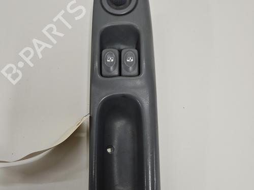 Used Left front window switch Left front window switch RENAULT TWINGO I (C06_) [1993-2012] 33565630 33565630