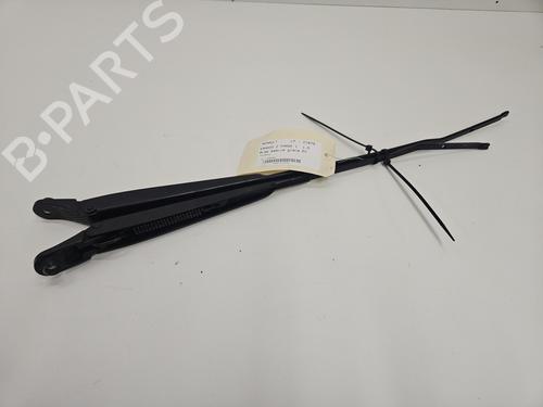 front-windshield-wiper-arm-renault-kangoo-grand-kangoo-ii-kw01_-2008-32156384 main image