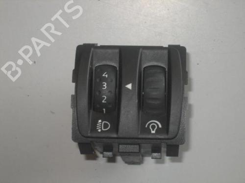Used Switch RENAULT SCÉNIC II (JM0/1_) 1.9 dCi (JM0G, JM12, JM1G, JM2C) (120 hp) 22105044