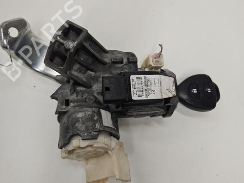 Used Ignition barrel Ignition barrel TOYOTA YARIS (_P13_) 1.0 (KSP130_, KSP130) (69 hp) 30604400 30604400