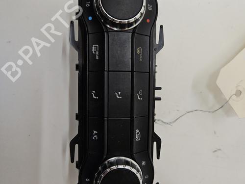 Used Climate control MERCEDES-BENZ B-CLASS Sports Tourer (W246, W242) B 180 CDI (246.200) (109 hp) 30176569