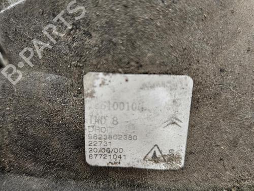 Used Right front fog light Right front fog light 38300238 38300238