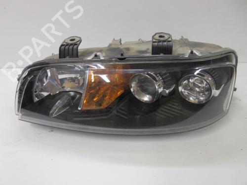 Used Left headlight FIAT PUNTO (188_) 1.2 60 (188.030, .050, .130, .150, .230, .250) (60 hp) 22917055