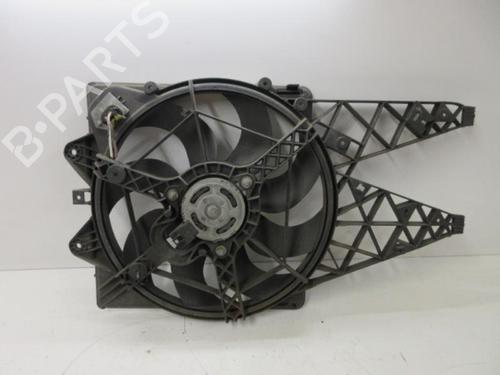 Used Radiator fan Radiator fan FIAT BRAVO II (198_) 1.6 D Multijet (198AXH1B) (105 hp) 20906135 20906135