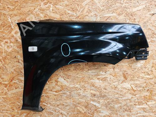 Used Right front fenders NISSAN X-TRAIL I (T30) 2.2 Di 4x4 (114 hp) 30380962
