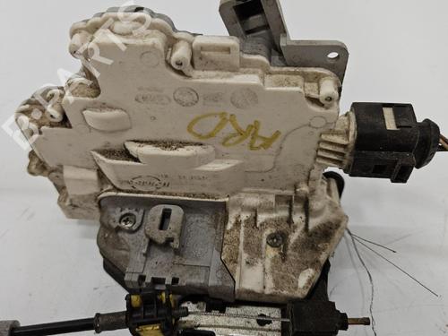 rear-right-lock-seat-leon-1p1-2005-2006-2007-2008-2009-2010-2011-2012-2013-40607044 main image