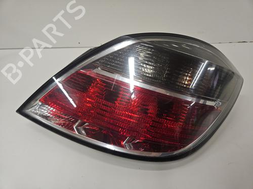 Used Right taillight OPEL ASTRA H (A04) 1.7 CDTI (L48) (110 hp) 32870831