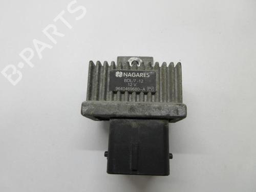 Used Electronic module Electronic module RENAULT GRAND SCÉNIC II (JM0/1_) 2.0 dCi (JM1K) (150 hp) 20891624 20891624