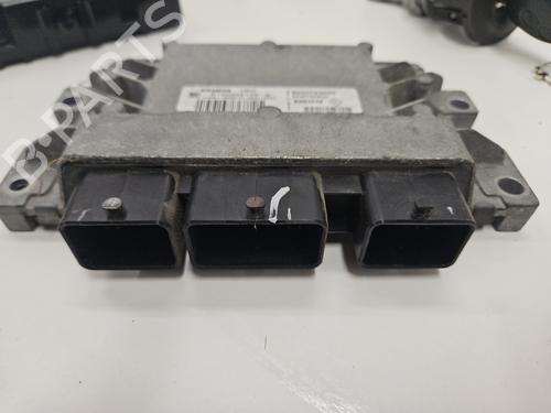 Módulo eletrónico RENAULT CLIO III (BR0/1, CR0/1) 1.2 16V (BR0P, CR0P) (101 hp) 32242260